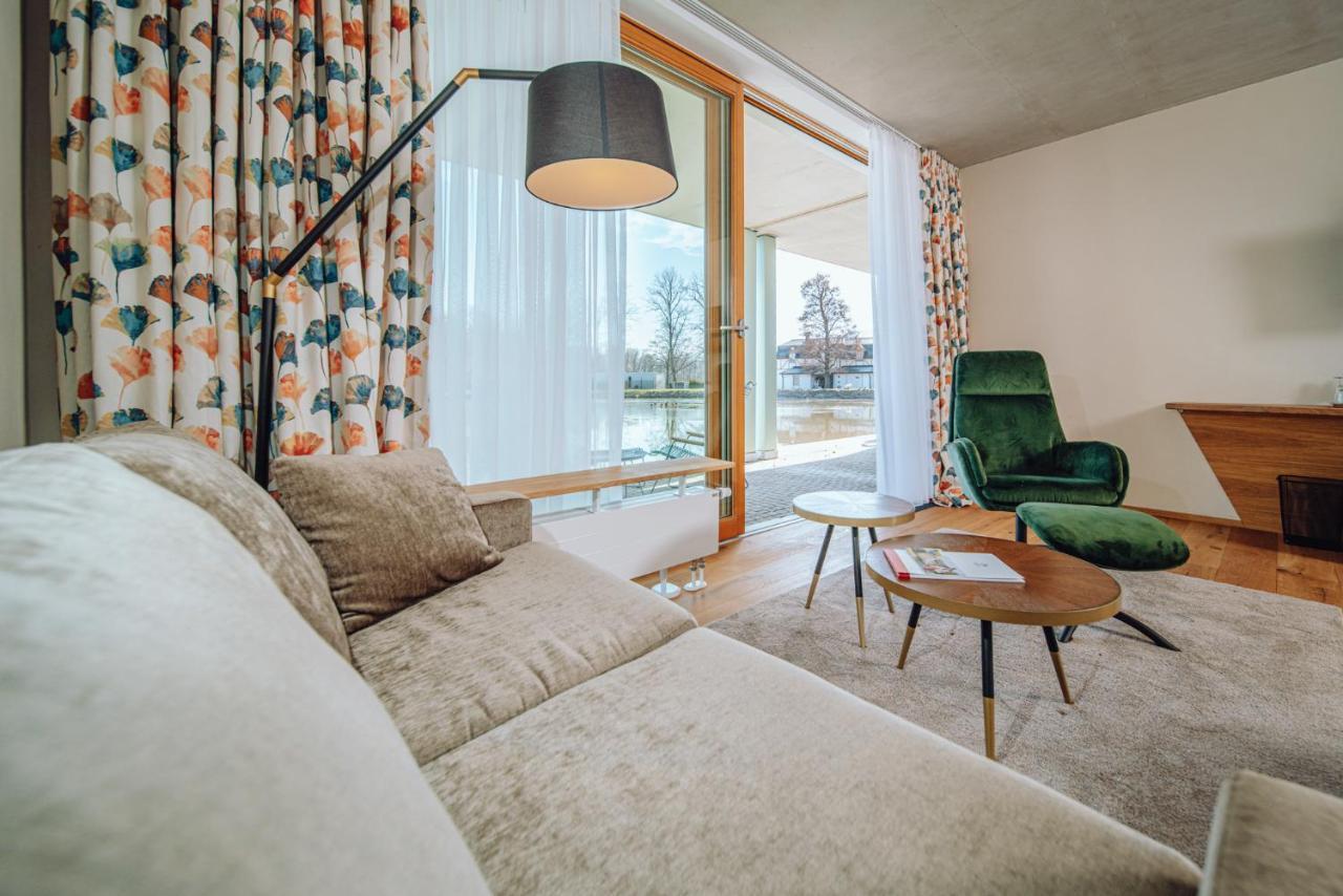 Palac Pakoszow Schlosshotel Wernersdorf Jelenia Gora Ngoại thất bức ảnh A suite at the Hotel