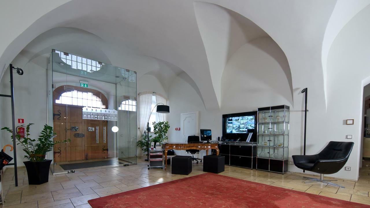 Palac Pakoszow Schlosshotel Wernersdorf Jelenia Gora Ngoại thất bức ảnh The interior of the museum
